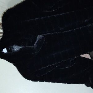 Gorgeous Black Gallery Winter Coat